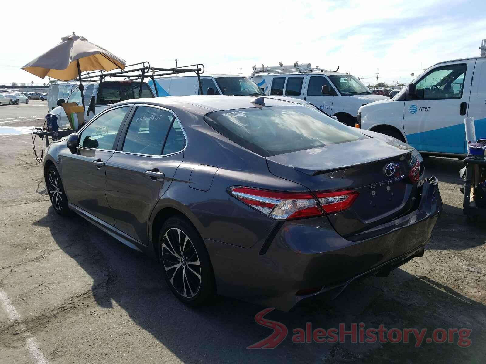 4T1G11AK8LU345206 2020 TOYOTA CAMRY