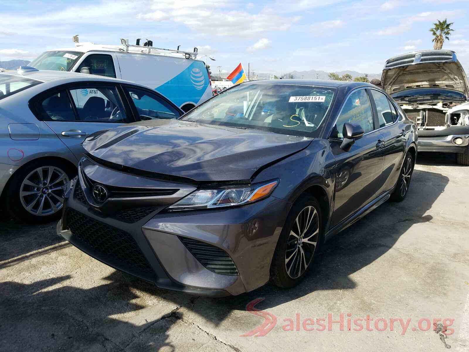 4T1G11AK8LU345206 2020 TOYOTA CAMRY