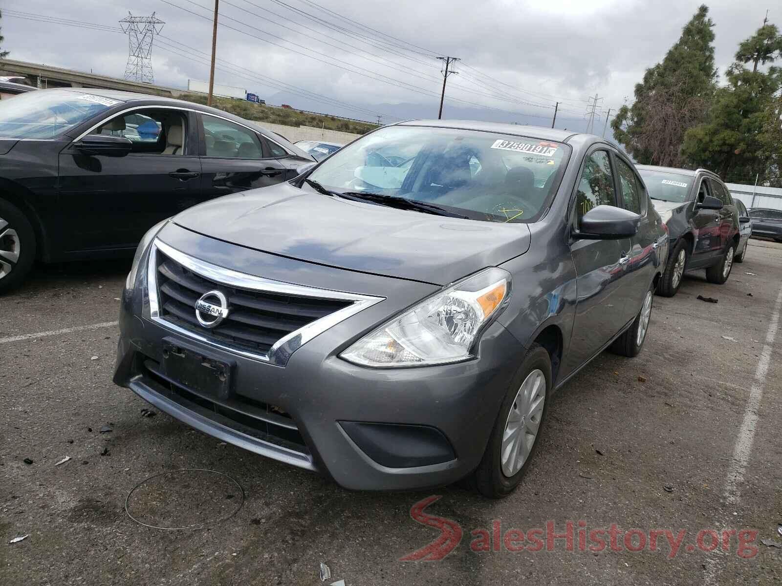 3N1CN7AP8JL810535 2018 NISSAN VERSA