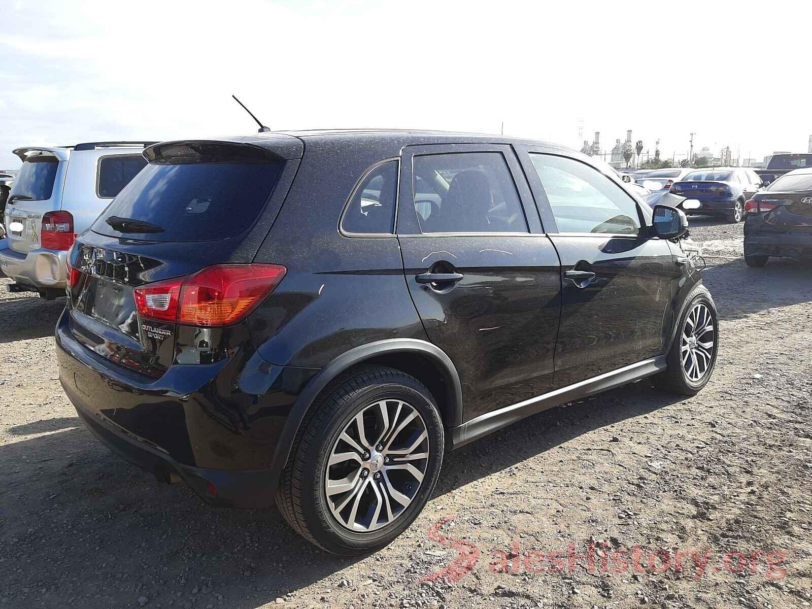 JA4AP3AUXGZ048608 2016 MITSUBISHI OUTLANDER