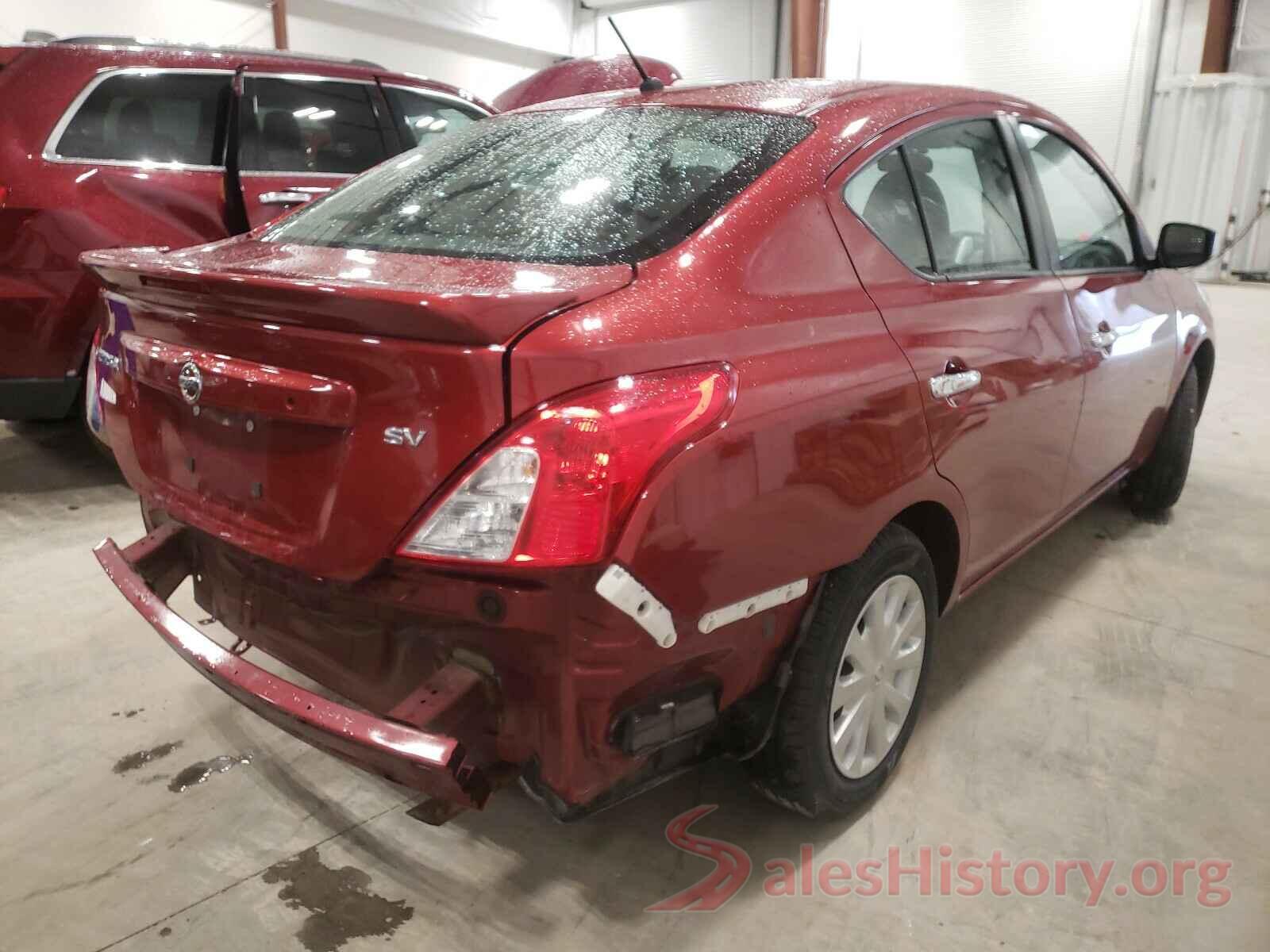 3N1CN7AP8JL807411 2018 NISSAN VERSA