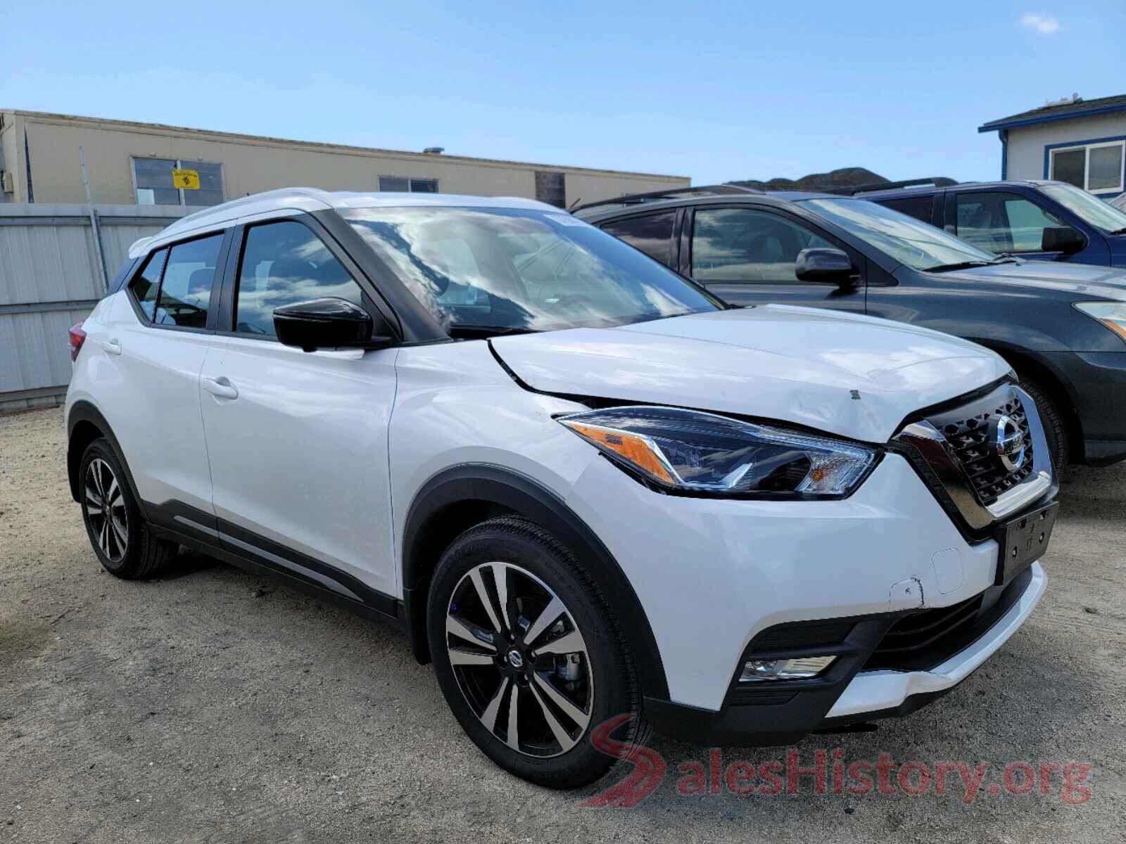 3N1CP5DV5LL523603 2020 NISSAN KICKS