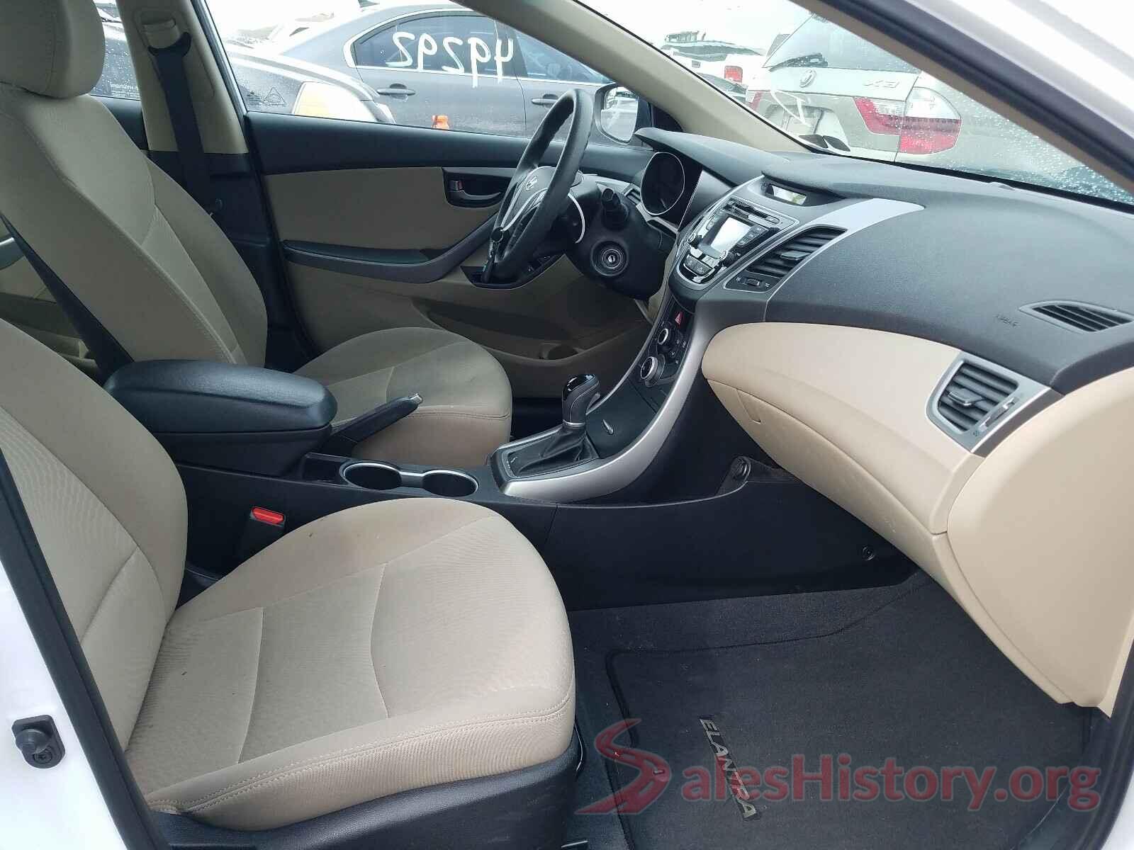 5NPDH4AE3GH667783 2016 HYUNDAI ELANTRA