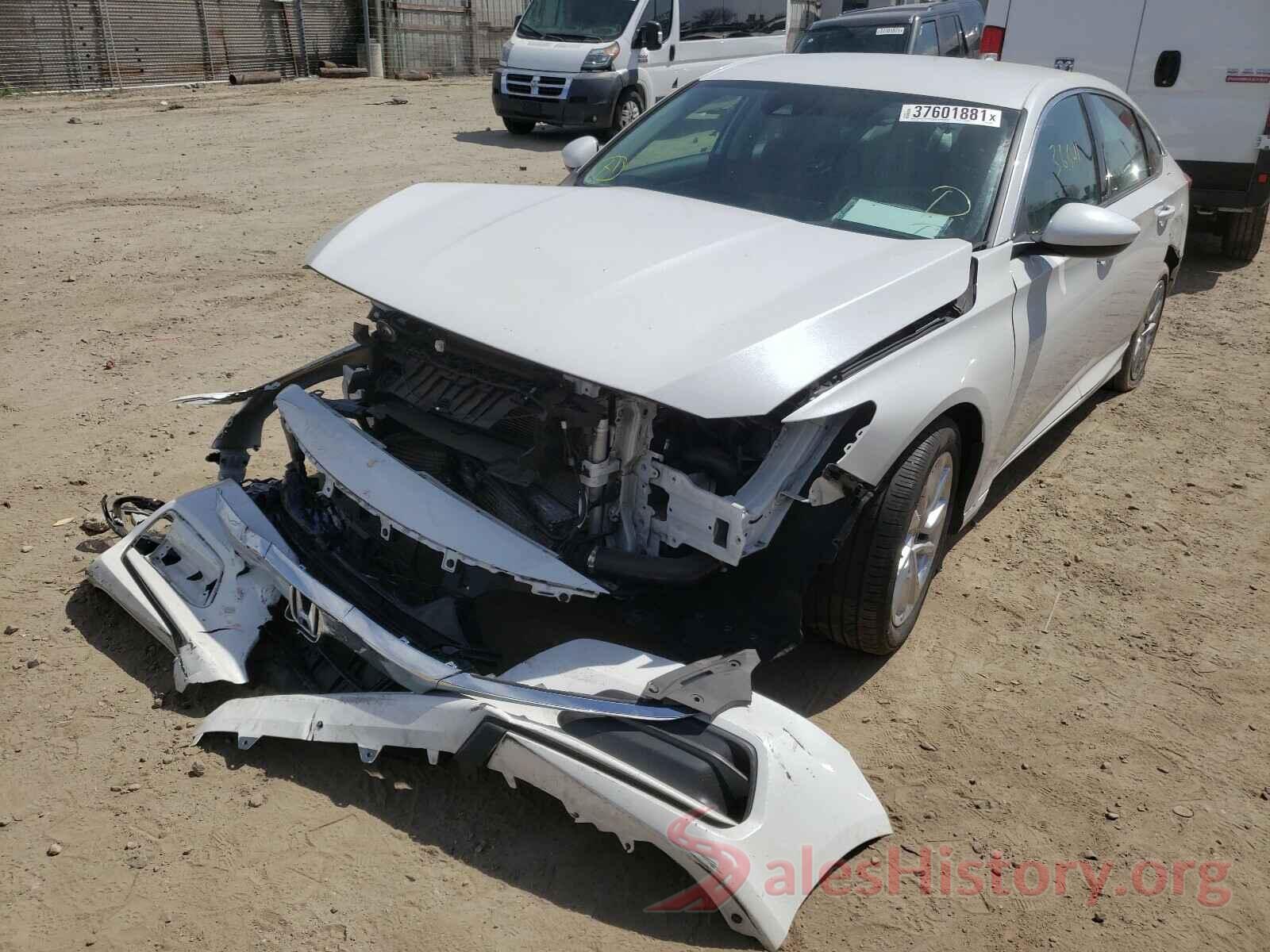 1HGCV1F12KA067590 2019 HONDA ACCORD