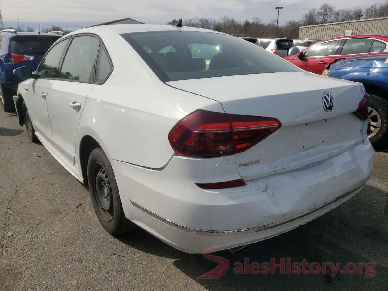 1VWAA7A38JC034462 2018 VOLKSWAGEN PASSAT