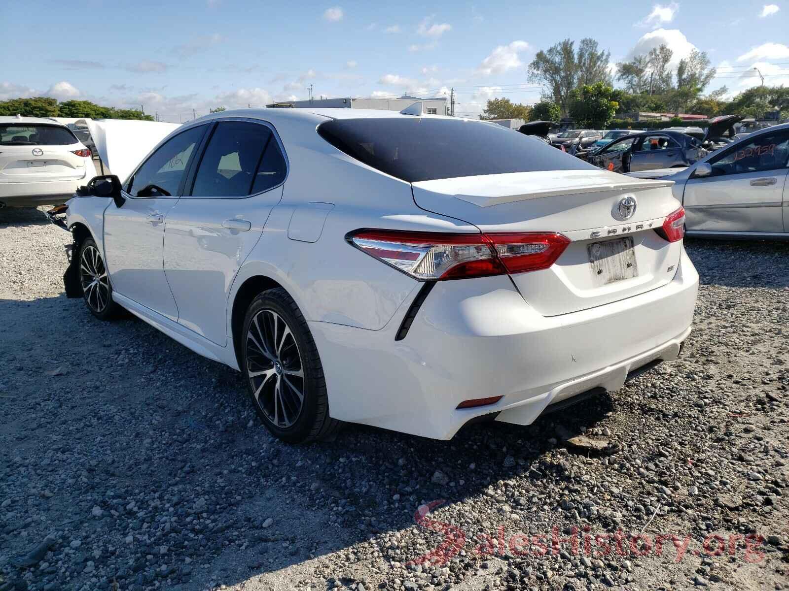 4T1G11AK7LU877952 2020 TOYOTA CAMRY