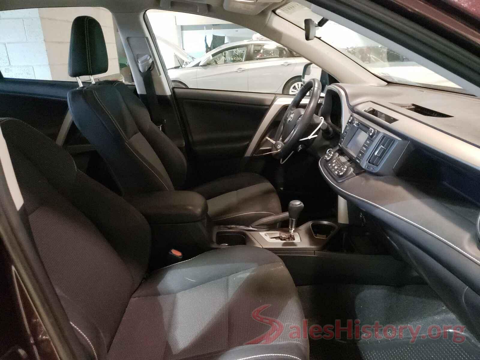 2T3RFREVXGW483579 2016 TOYOTA RAV4