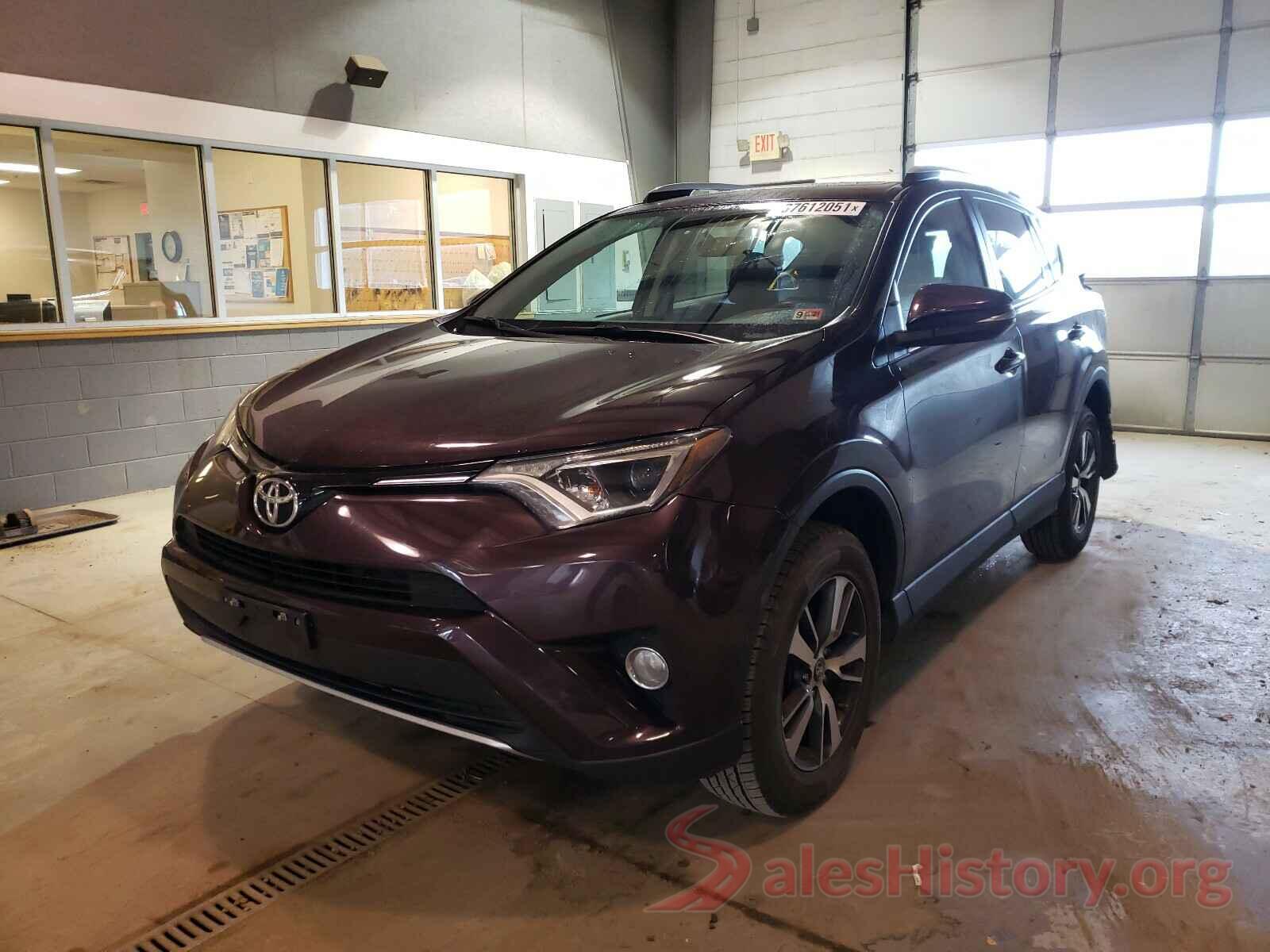 2T3RFREVXGW483579 2016 TOYOTA RAV4