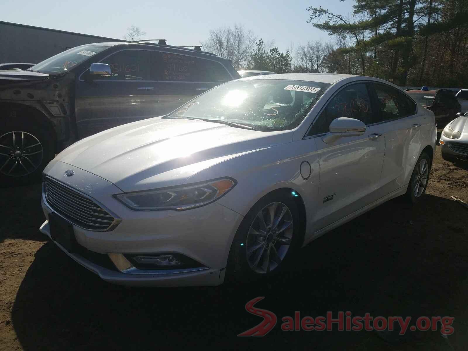 3FA6P0SU2HR211059 2017 FORD FUSION