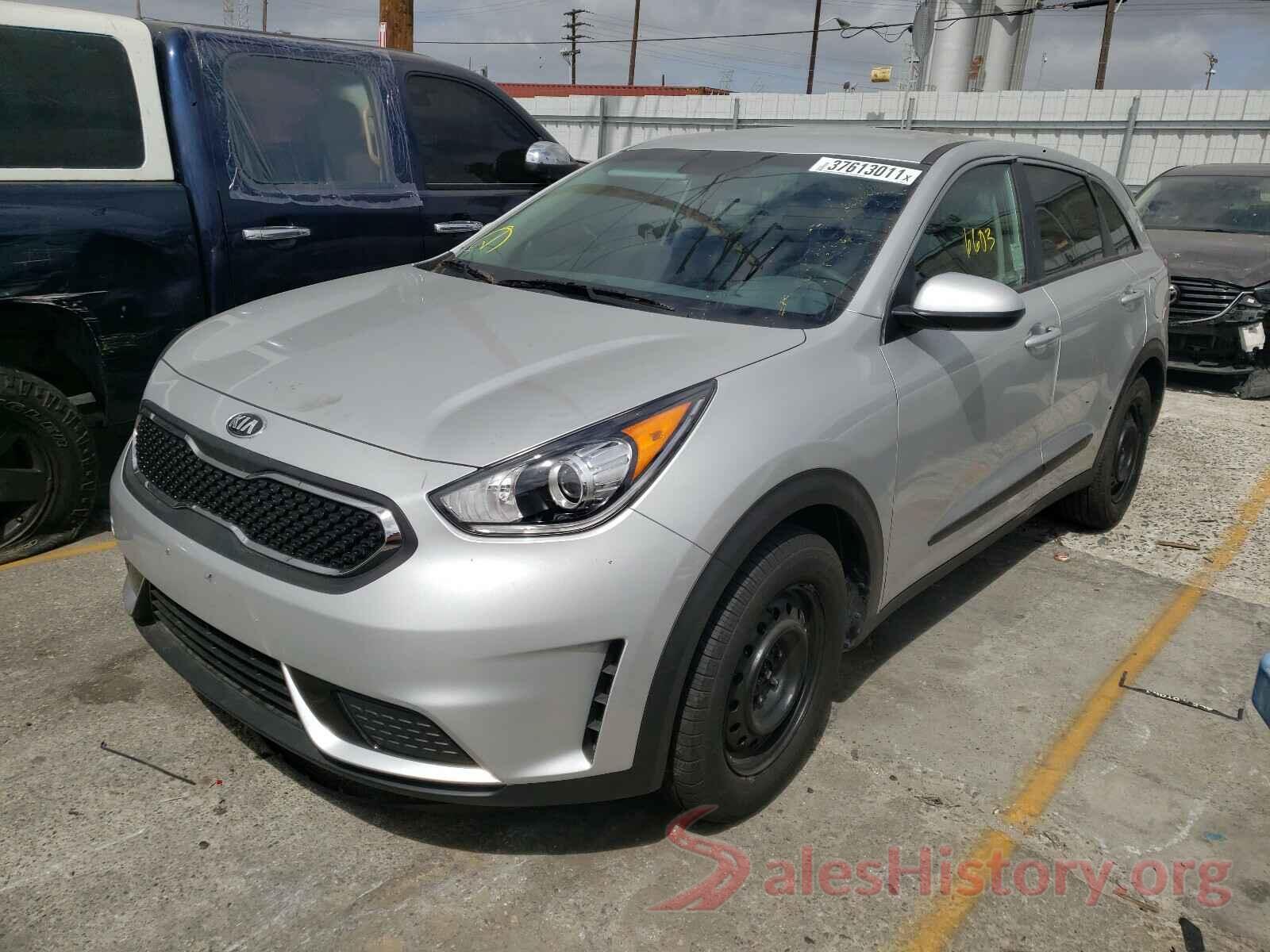 KNDCB3LC0K5352354 2019 KIA NIRO