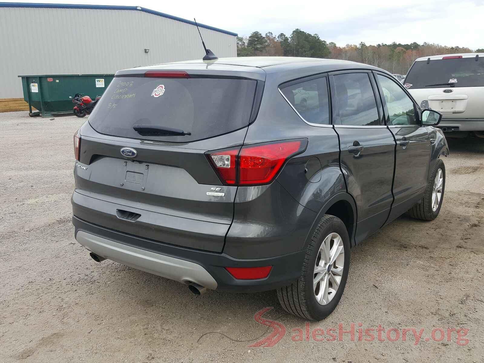 1FMCU0GD4KUB38674 2019 FORD ESCAPE