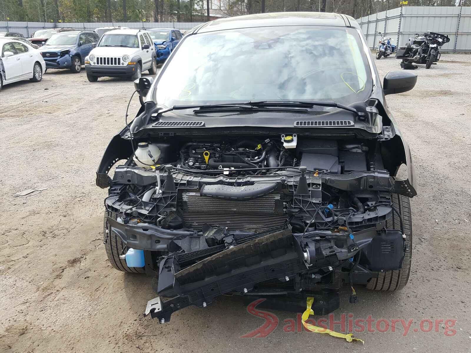 1FMCU0GD4KUB38674 2019 FORD ESCAPE