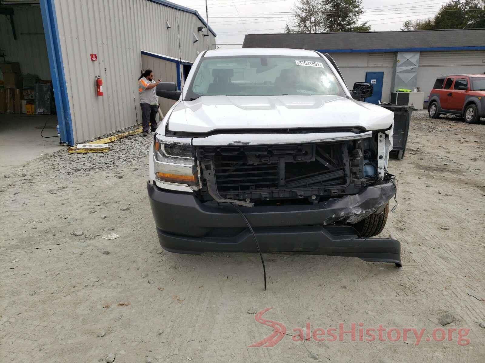 1GCRCNEH7JZ285691 2018 CHEVROLET SILVERADO