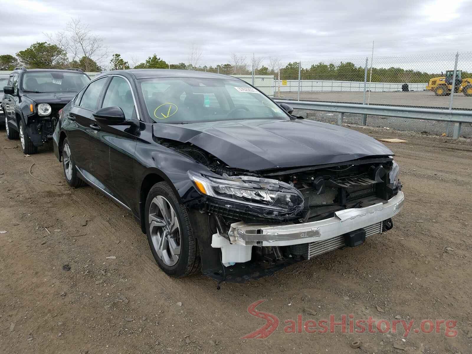 1HGCV1F52JA137445 2018 HONDA ACCORD