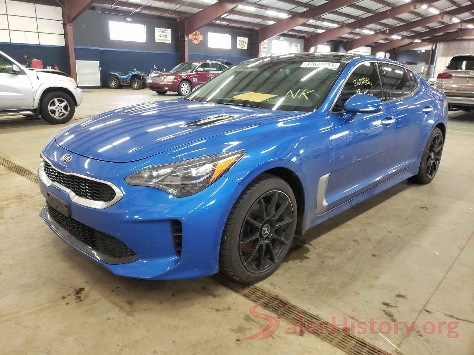 KNAE25LA0J6026465 2018 KIA STINGER