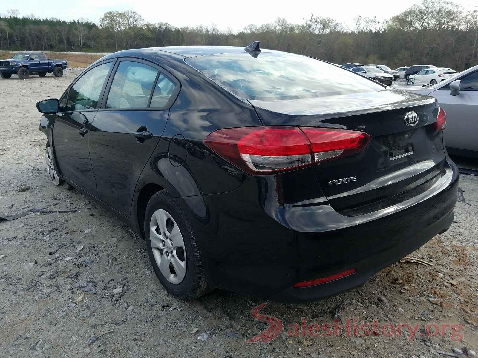 3KPFK4A75JE229435 2018 KIA FORTE