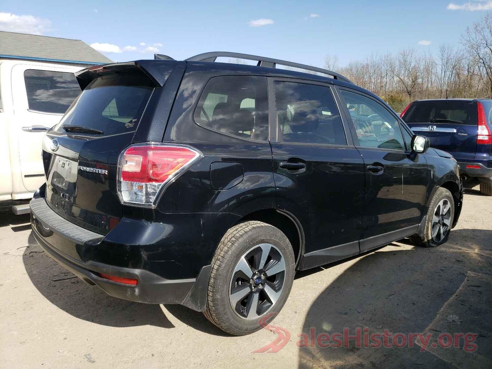 JF2SJAGC7JH493224 2018 SUBARU FORESTER