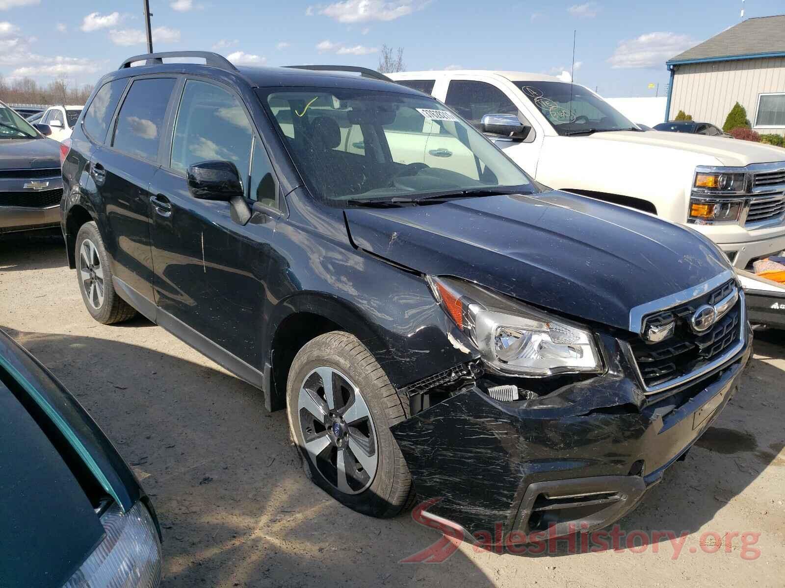 JF2SJAGC7JH493224 2018 SUBARU FORESTER