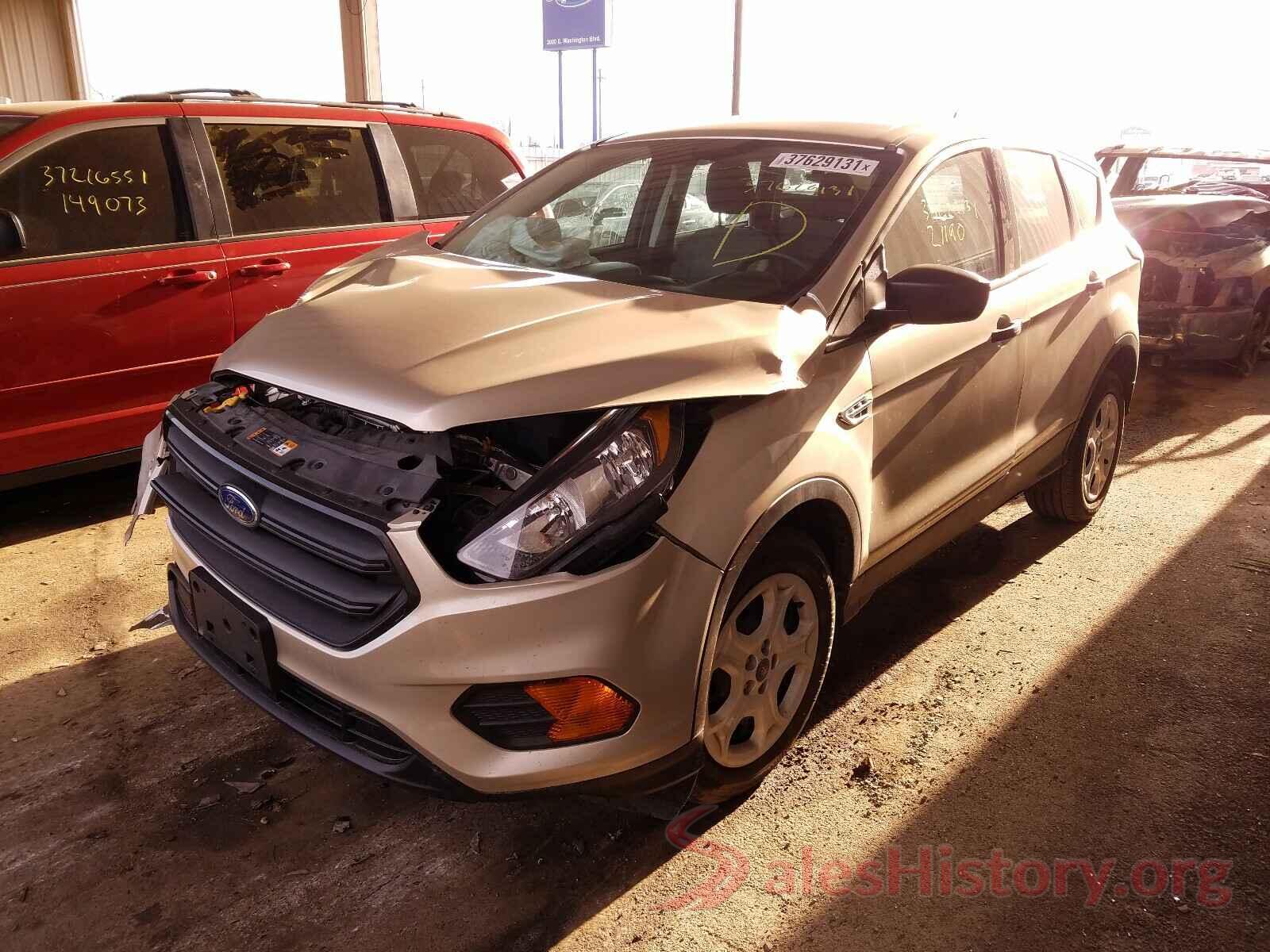 1FMCU0F75JUA08977 2018 FORD ESCAPE