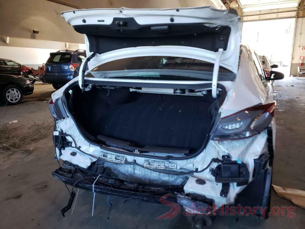 5NPD84LF4JH286909 2018 HYUNDAI ELANTRA