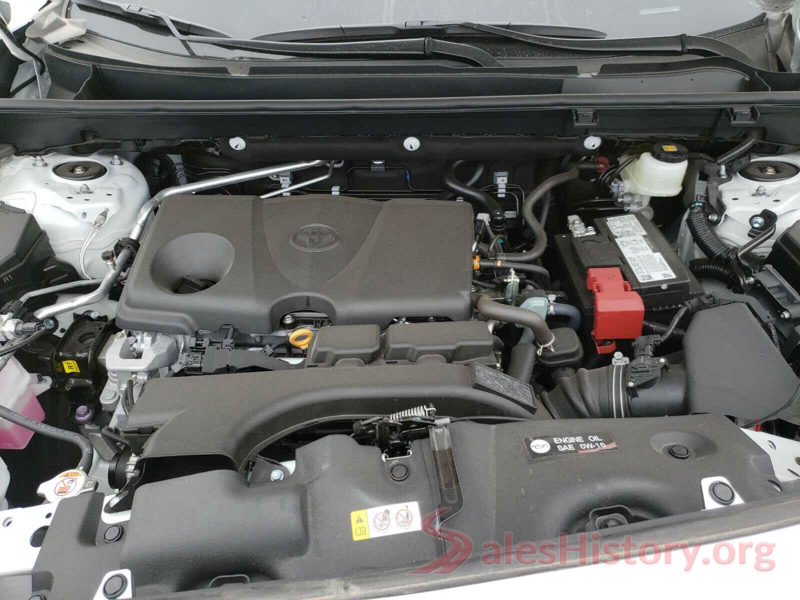 2T3H1RFV6MC117592 2021 TOYOTA RAV4