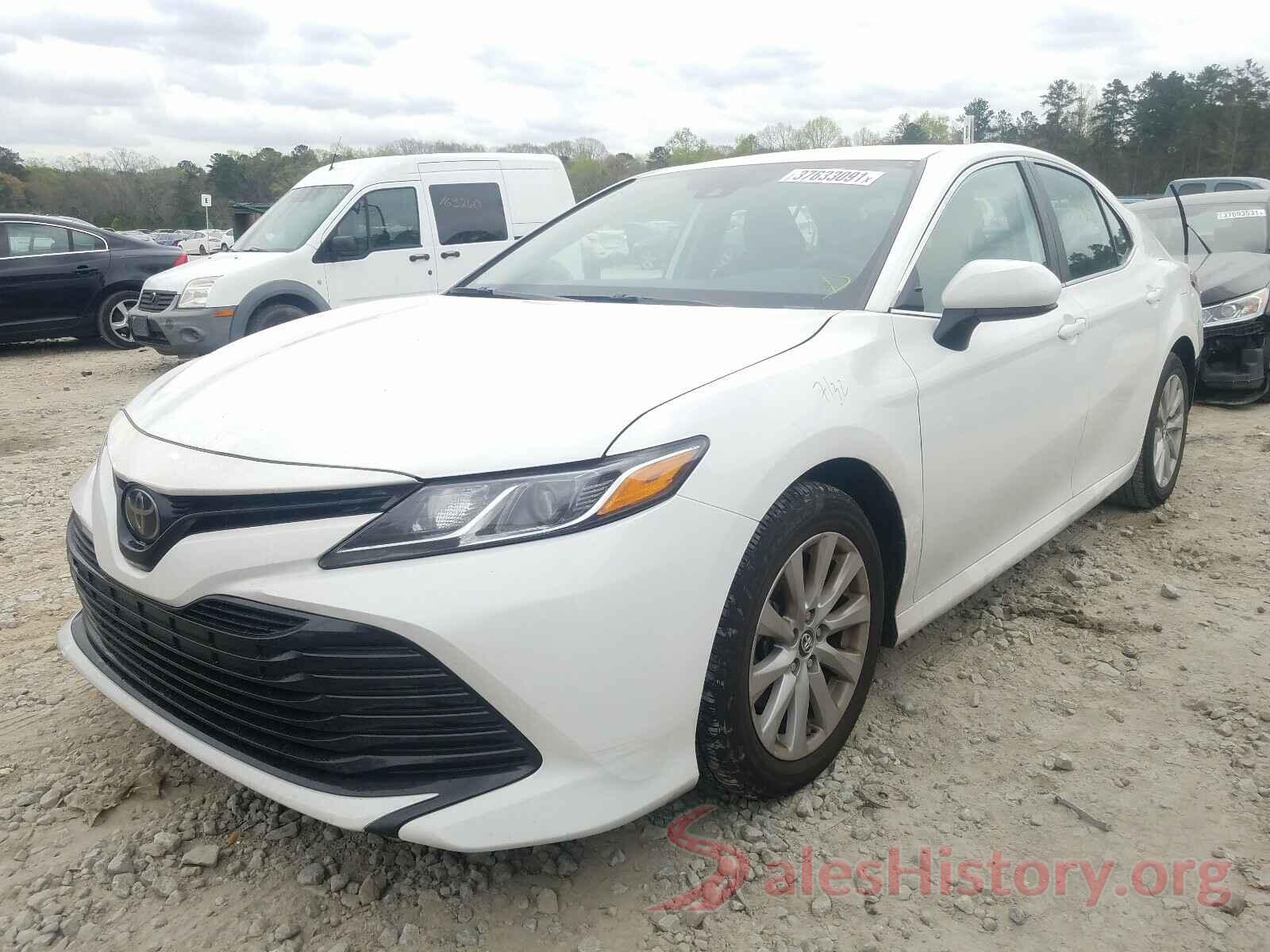 4T1B11HK6KU851163 2019 TOYOTA CAMRY