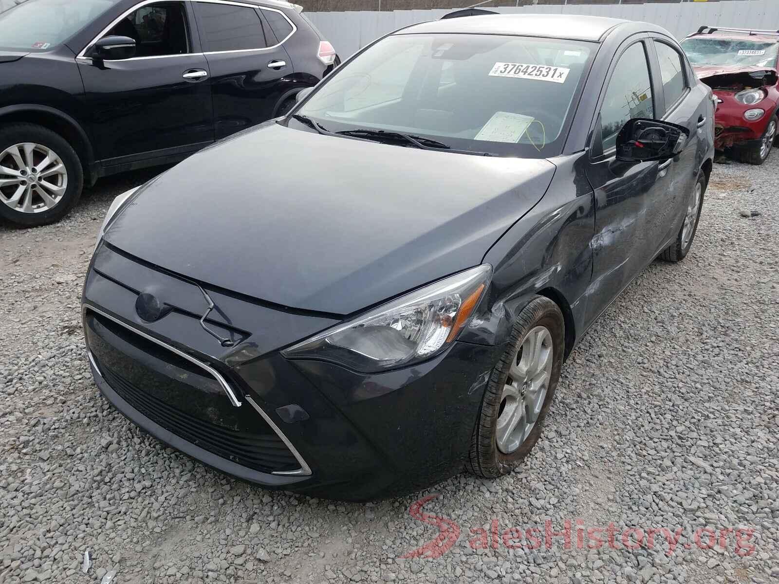 3MYDLBYV2HY165524 2017 TOYOTA YARIS