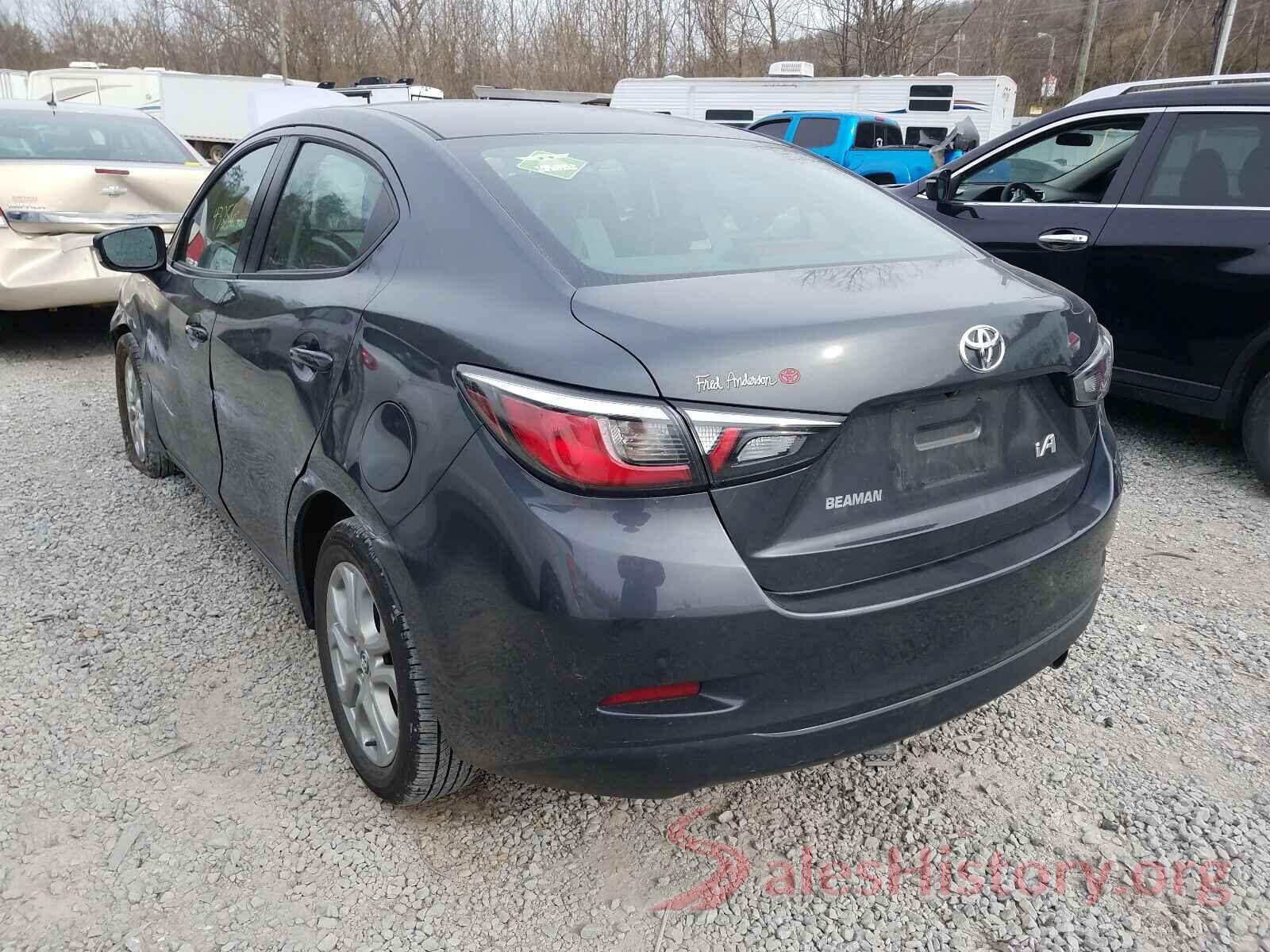 3MYDLBYV2HY165524 2017 TOYOTA YARIS