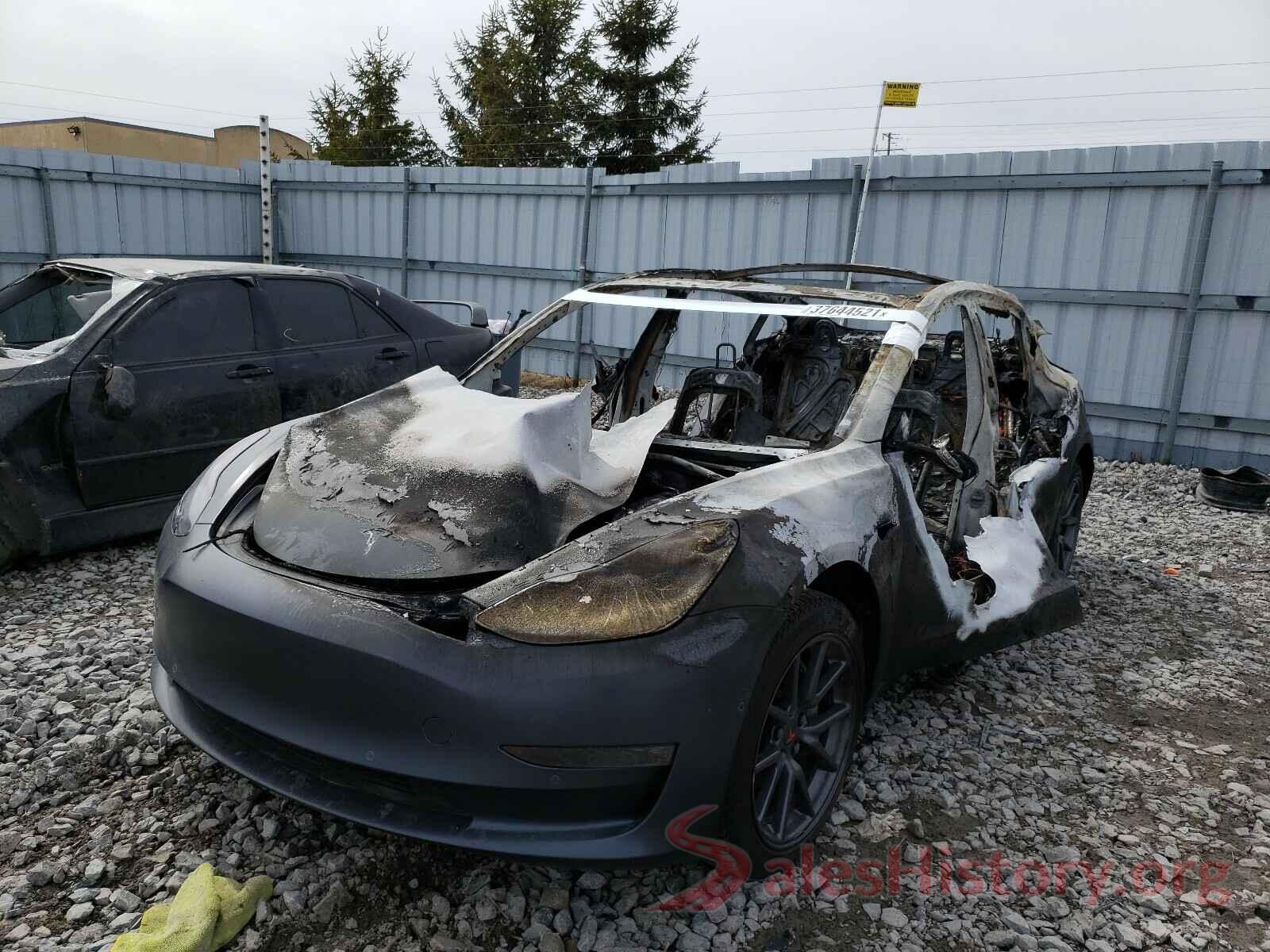 5YJ3E1EA0JF028728 2018 TESLA MODEL 3