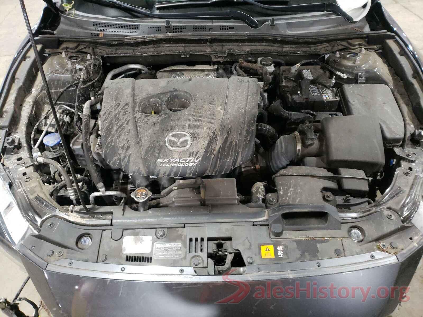 3MZBN1L30JM269732 2018 MAZDA 3