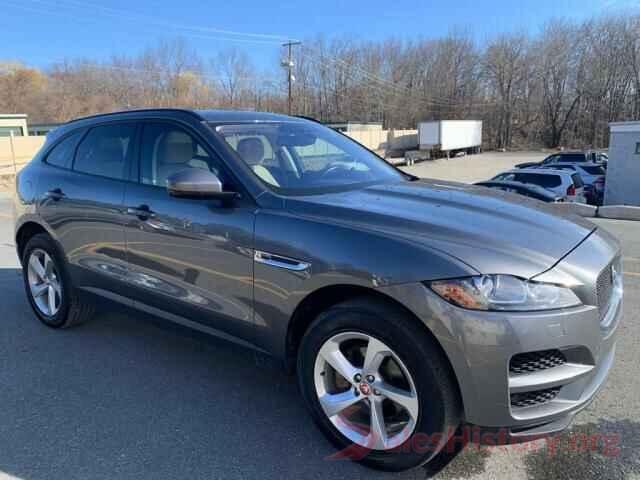 SADCJ2BN8HA097912 2017 JAGUAR F-PACE