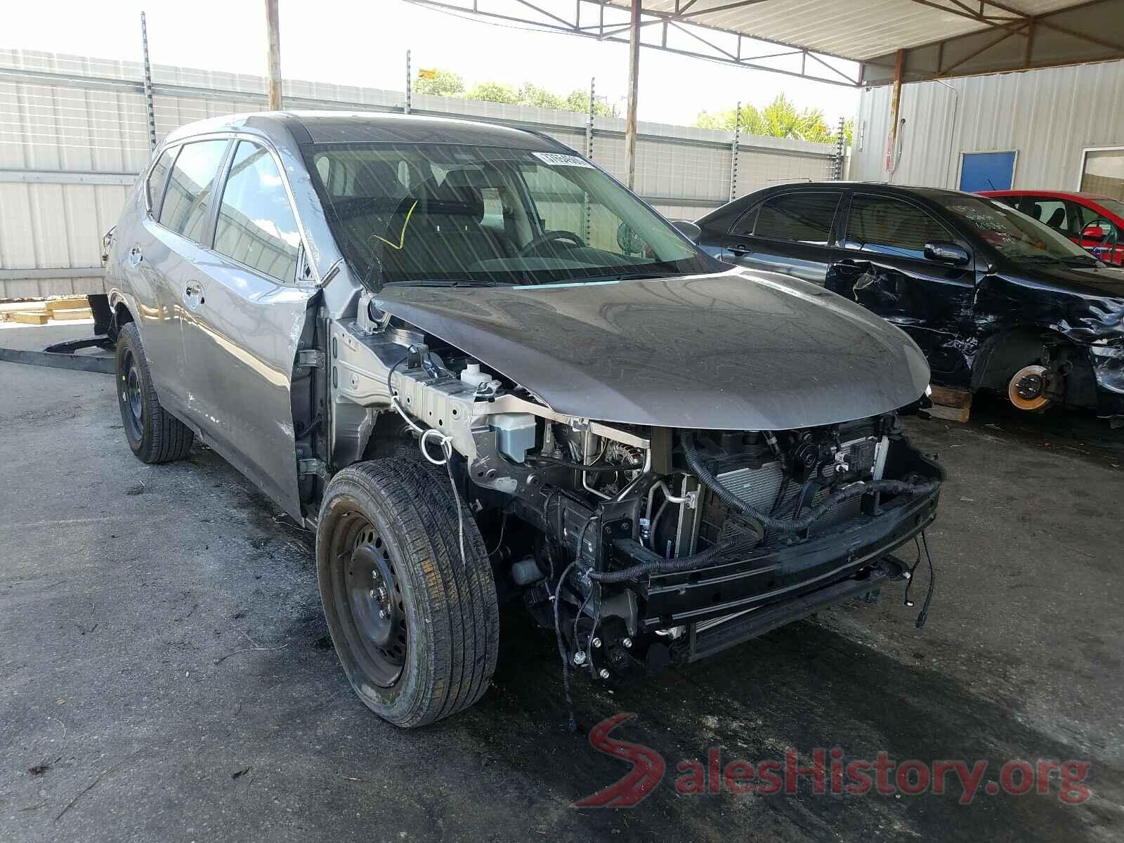 KNMAT2MT1JP557360 2018 NISSAN ROGUE