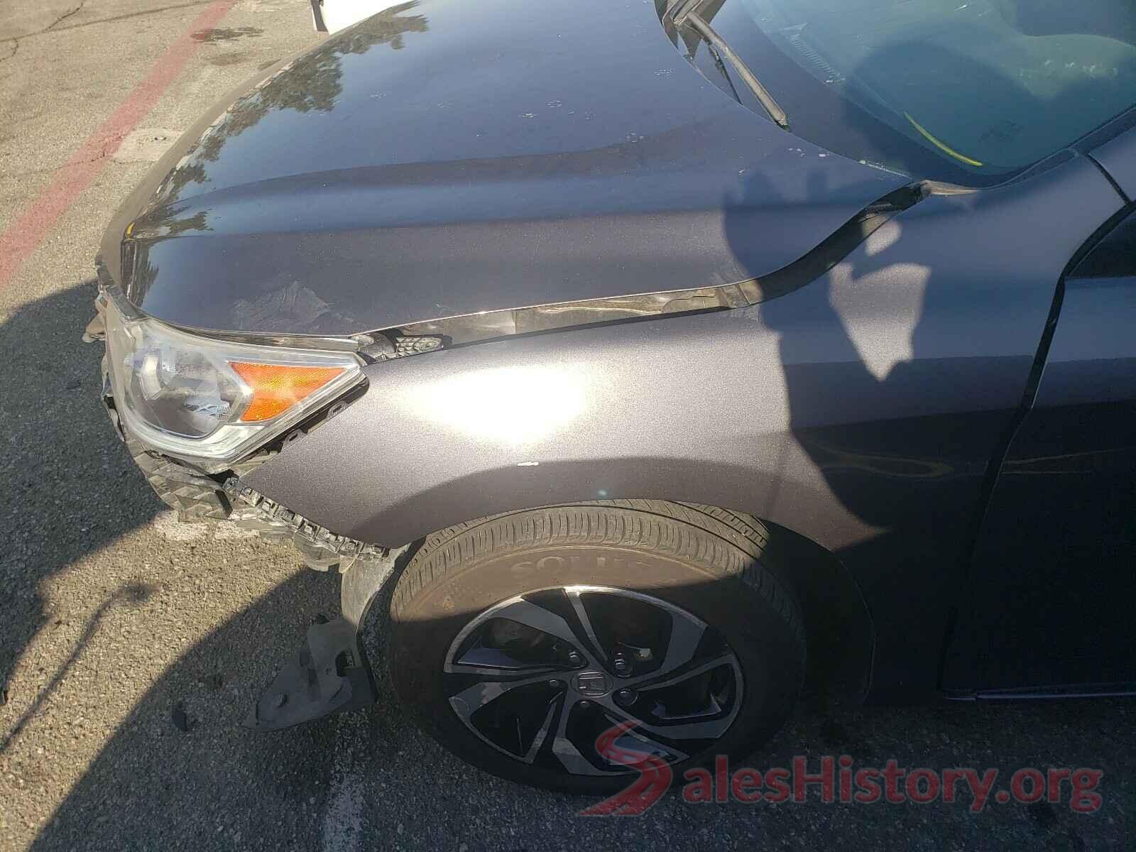 1HGCR2F32HA028597 2017 HONDA ACCORD