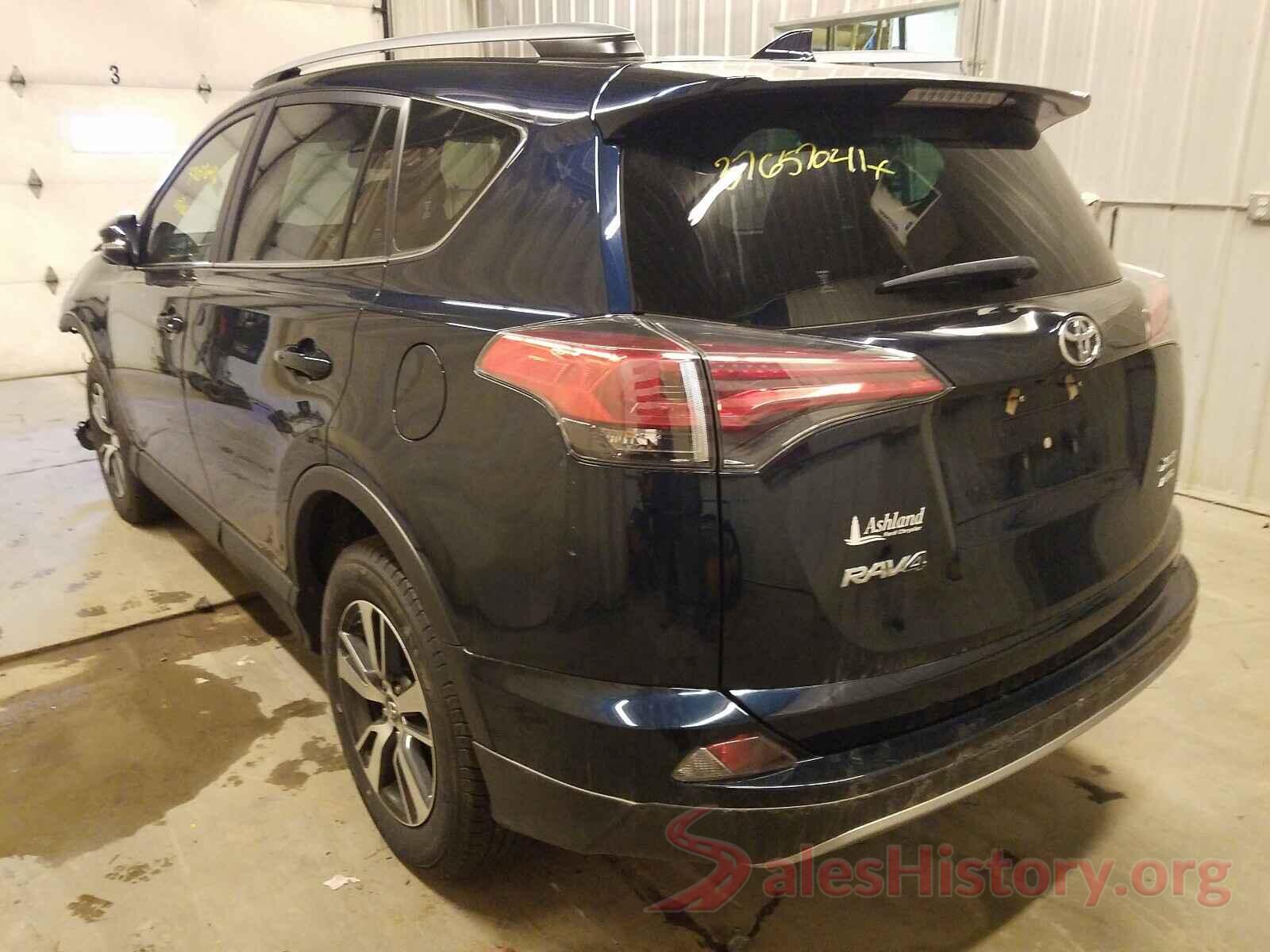 JTMRFREV2HJ118006 2017 TOYOTA RAV4