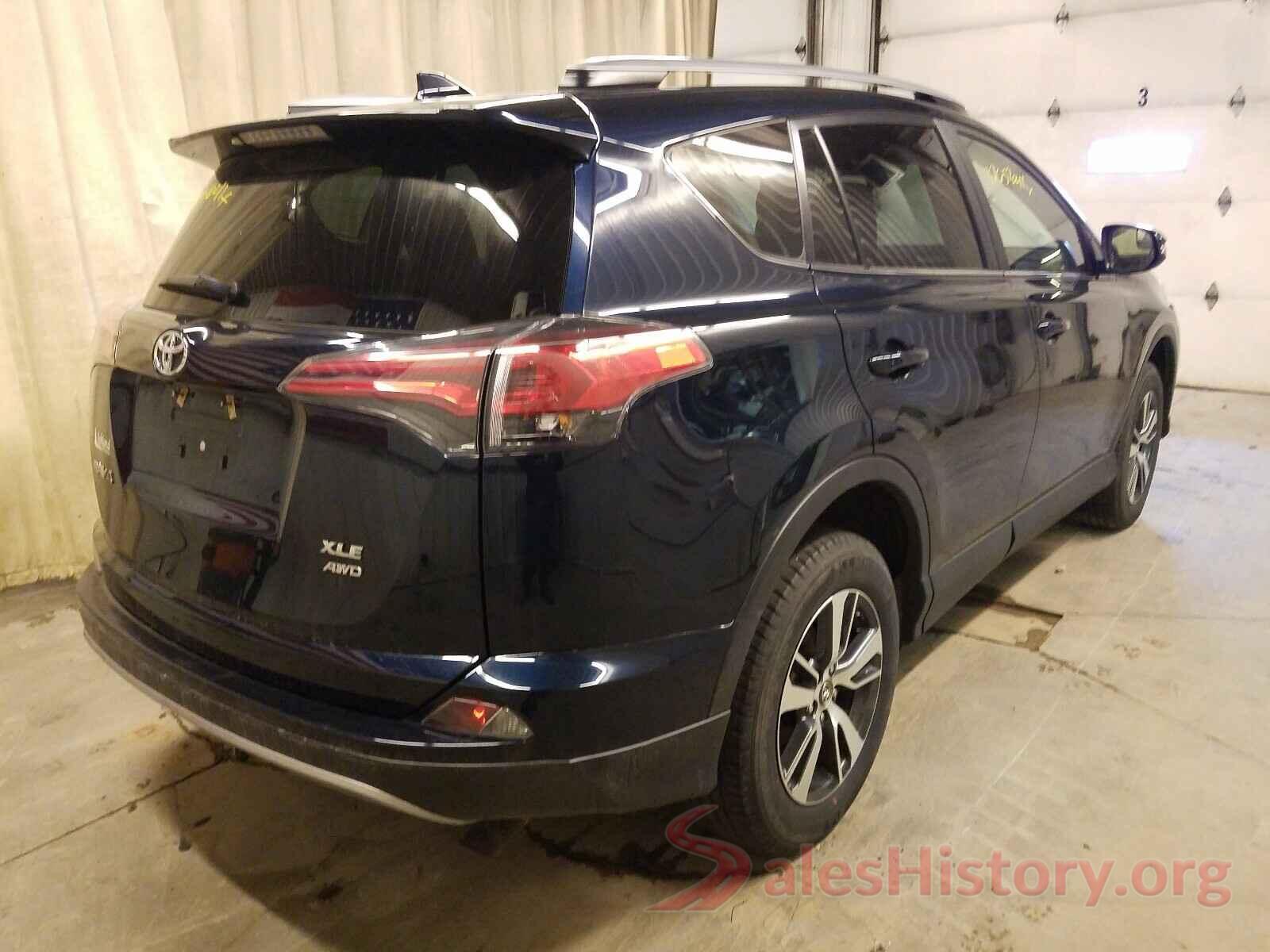 JTMRFREV2HJ118006 2017 TOYOTA RAV4