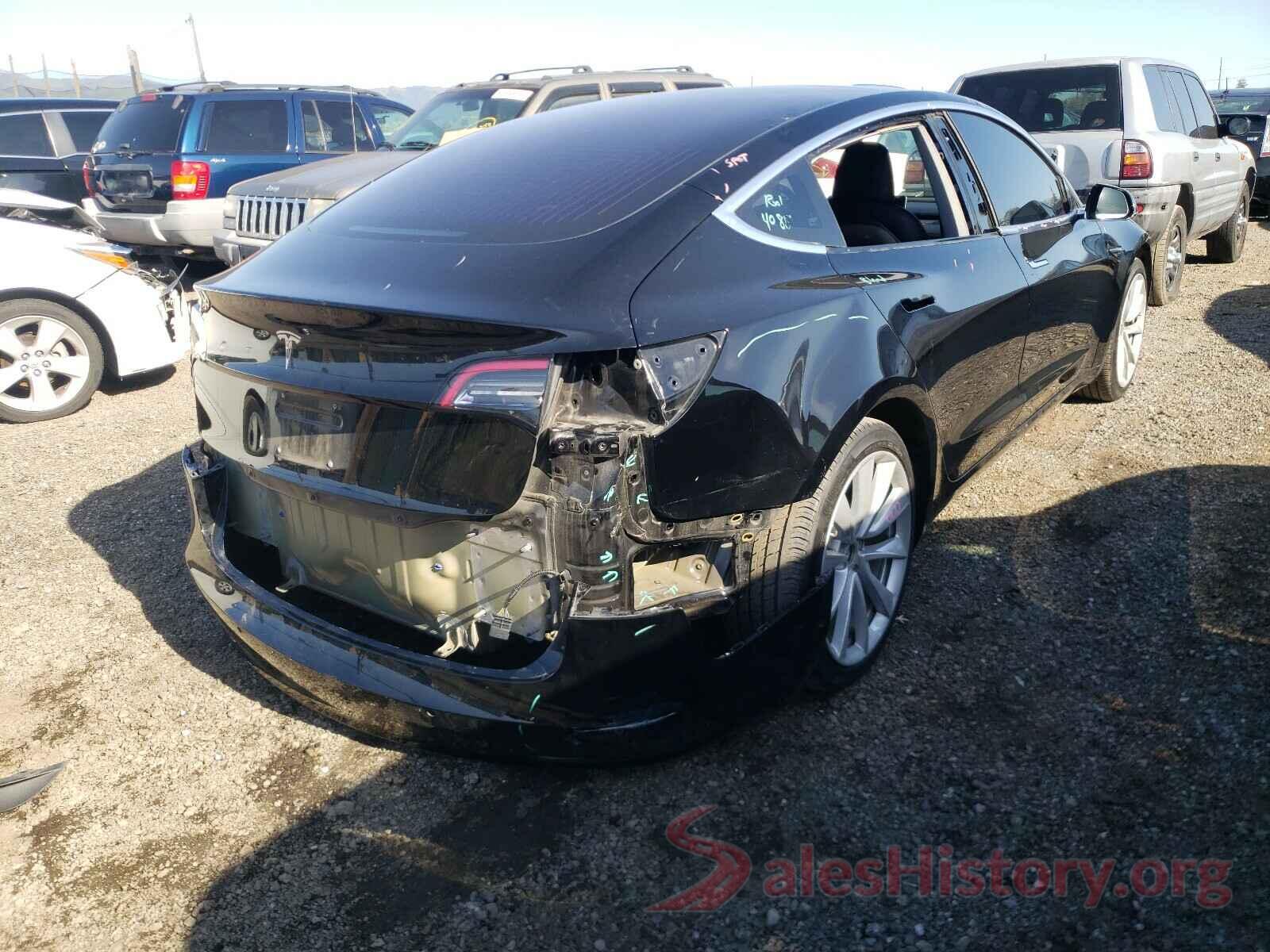 5YJ3E1EA5JF061112 2018 TESLA MODEL 3