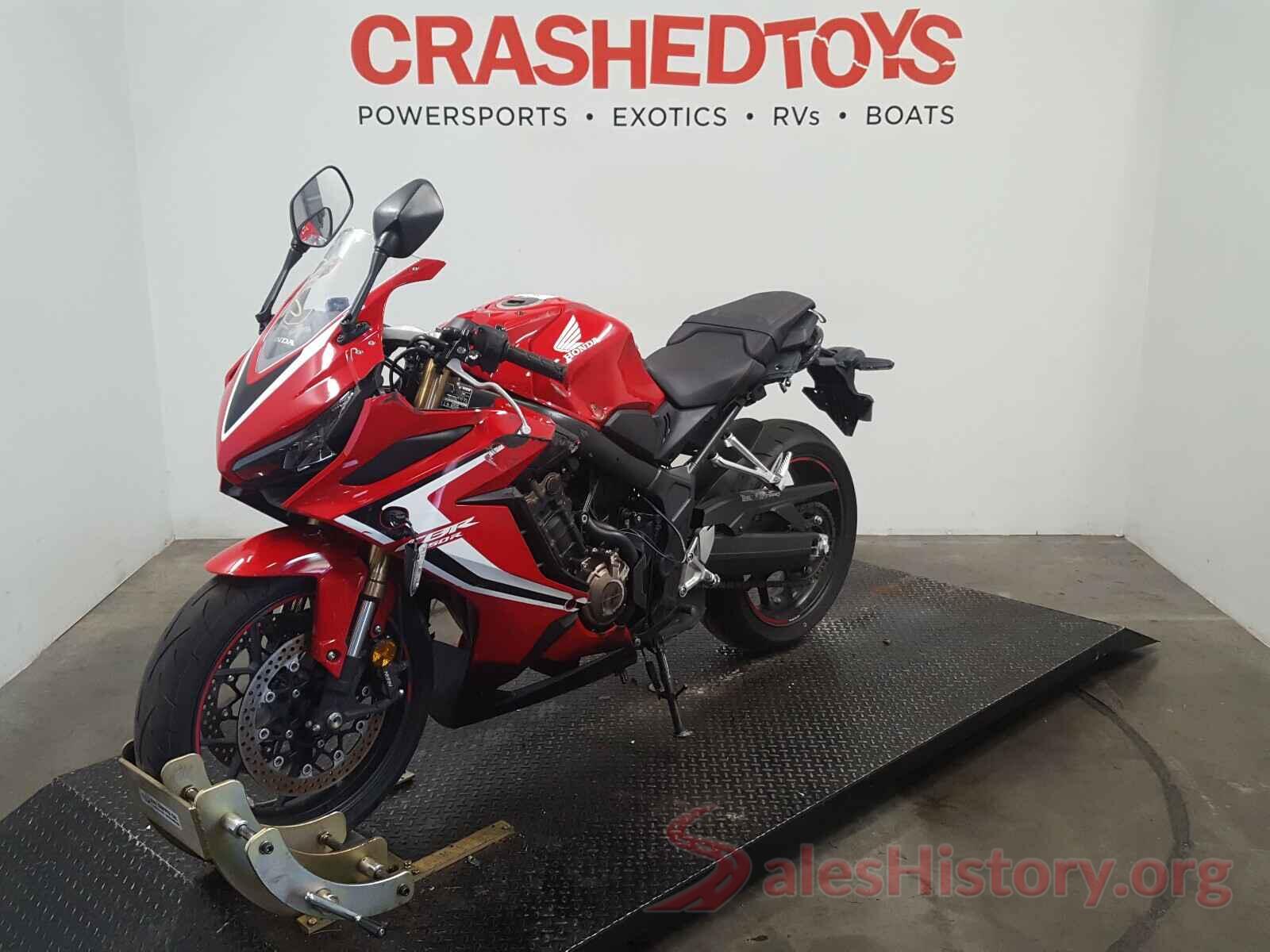 MLHRH0112K5000057 2019 HONDA CBR650 R