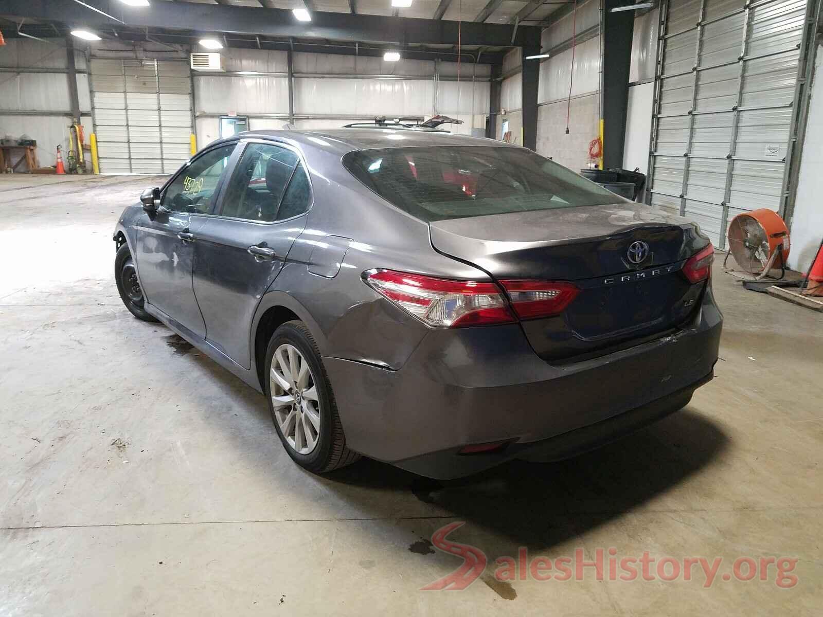 4T1B11HK3JU100732 2018 TOYOTA CAMRY