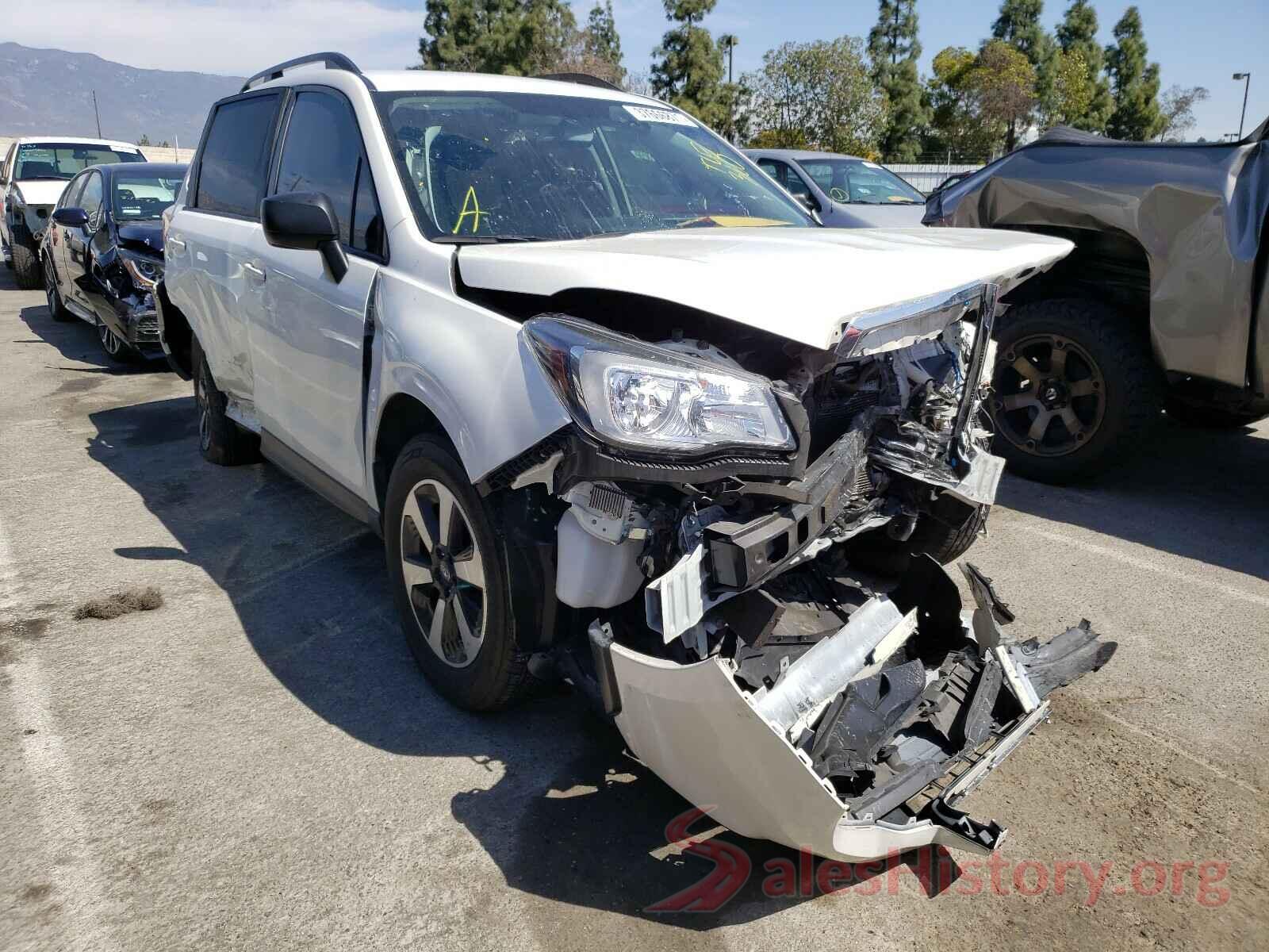 JF2SJABC8JH482529 2018 SUBARU FORESTER