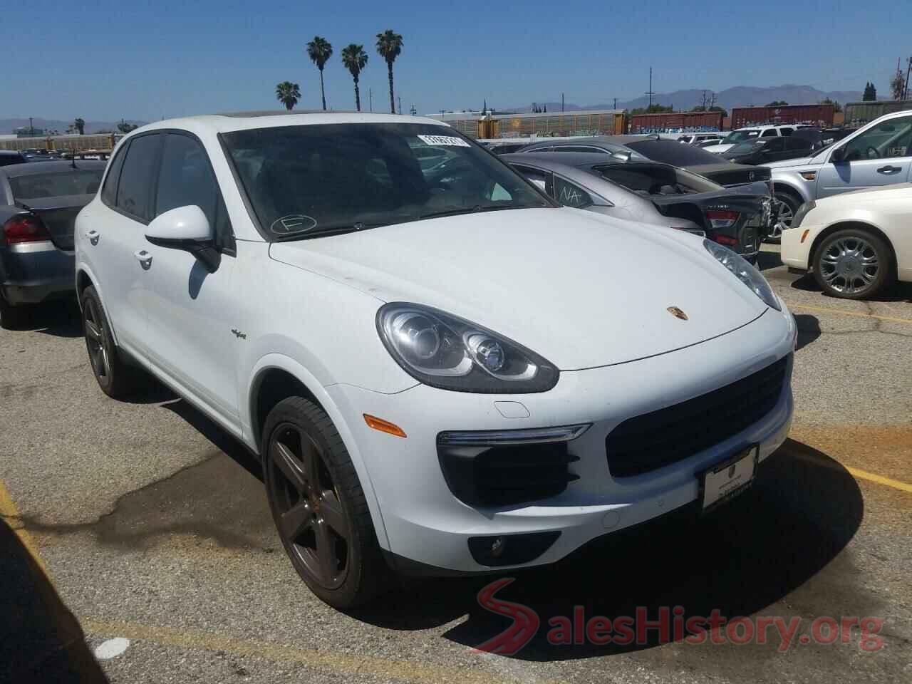 WP1AE2A20HLA74805 2017 PORSCHE CAYENNE