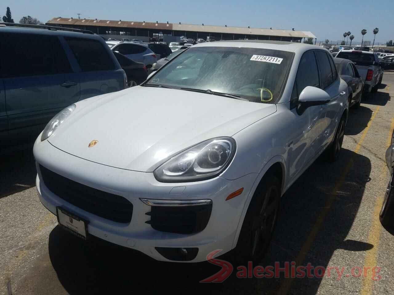 WP1AE2A20HLA74805 2017 PORSCHE CAYENNE