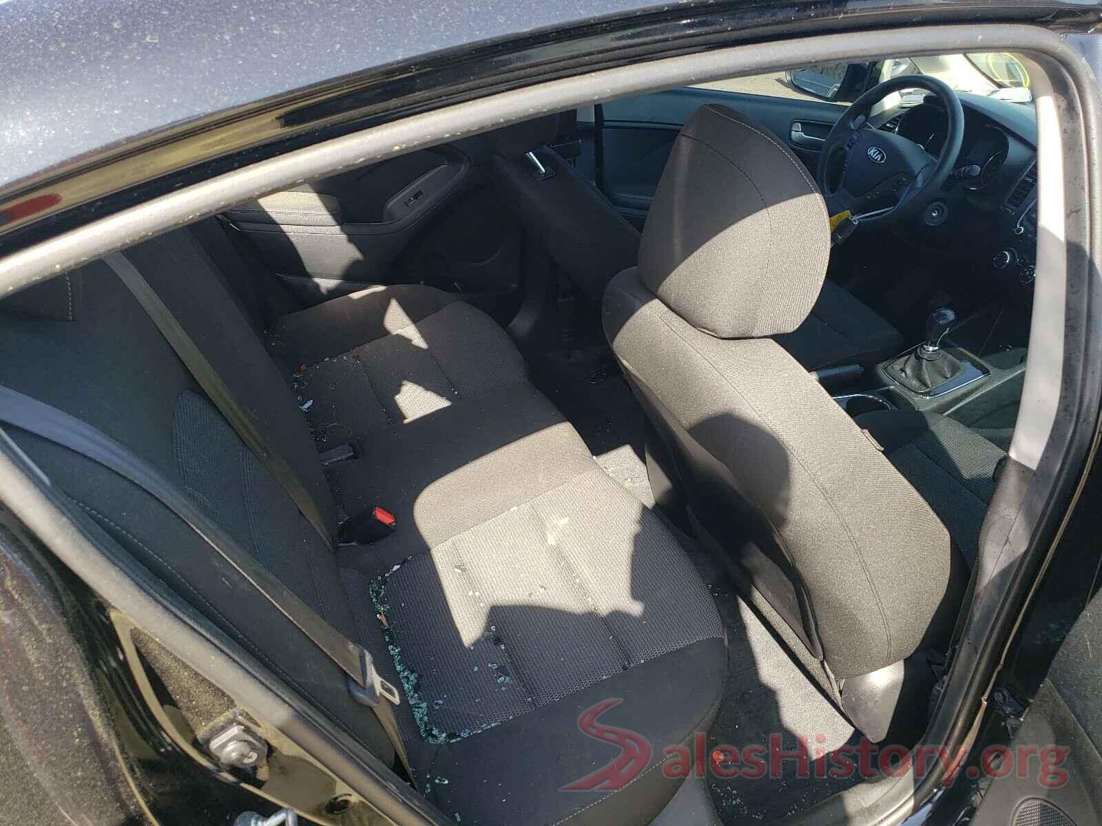 3KPFK4A70JE180905 2018 KIA FORTE