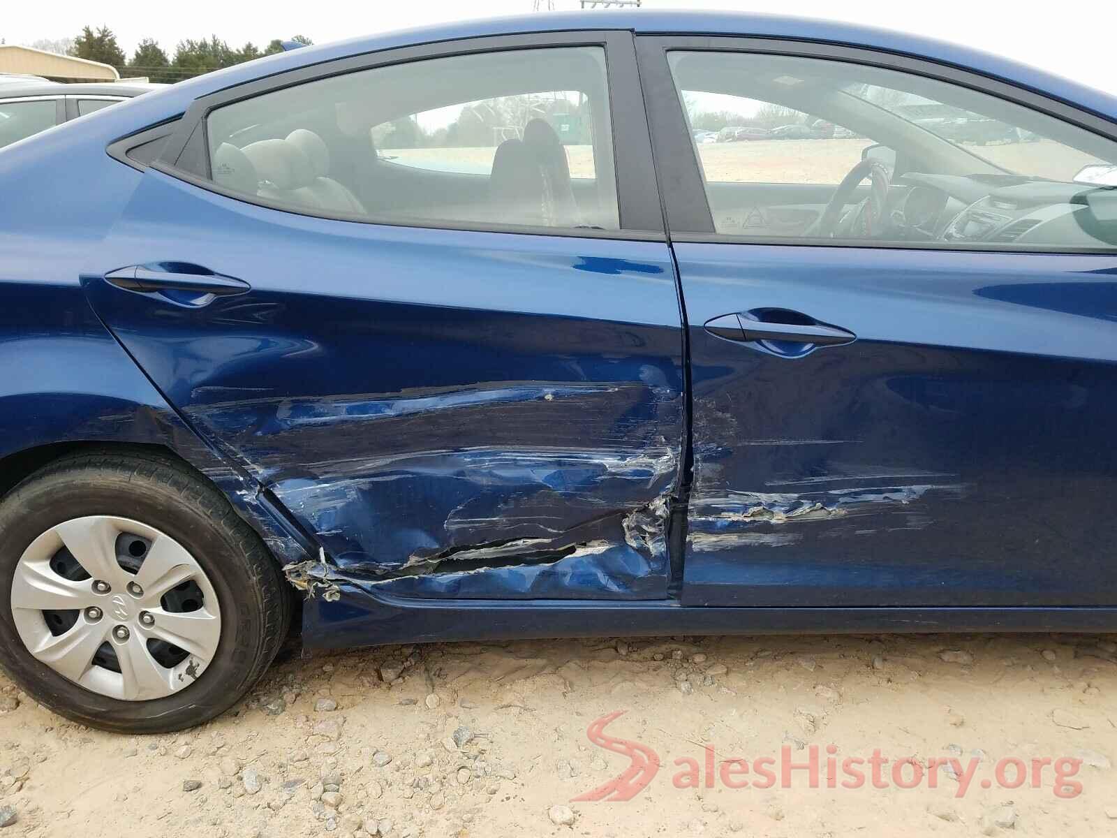 5NPDH4AE3GH772808 2016 HYUNDAI ELANTRA