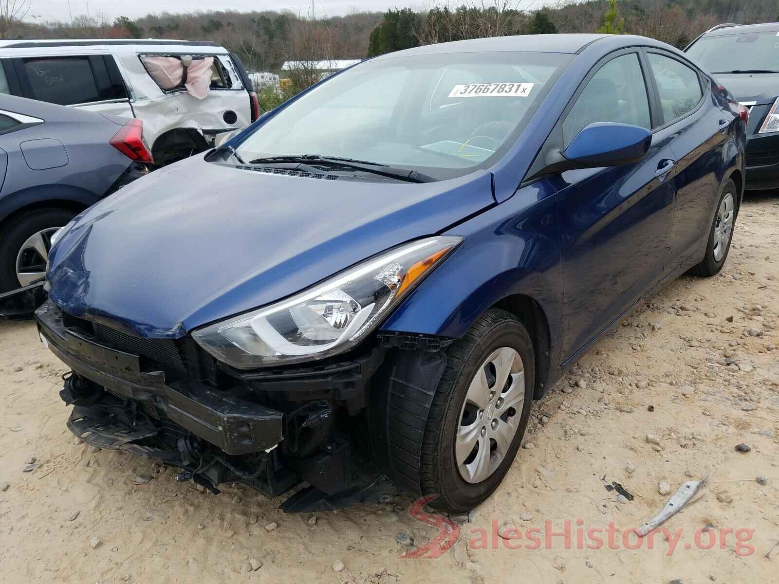 5NPDH4AE3GH772808 2016 HYUNDAI ELANTRA