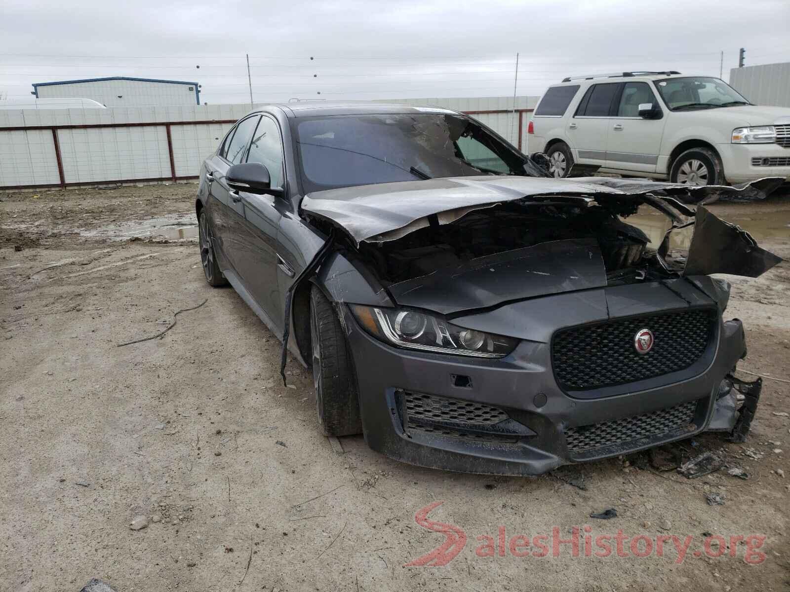 SAJAF4BV5HA962532 2017 JAGUAR XE