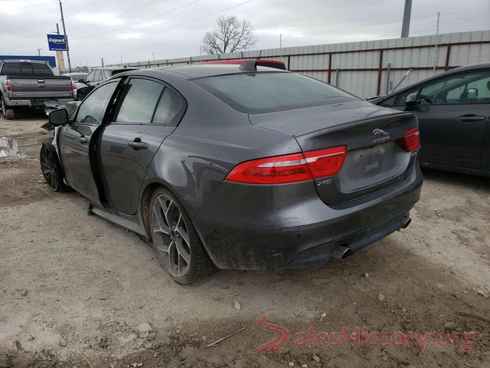 SAJAF4BV5HA962532 2017 JAGUAR XE