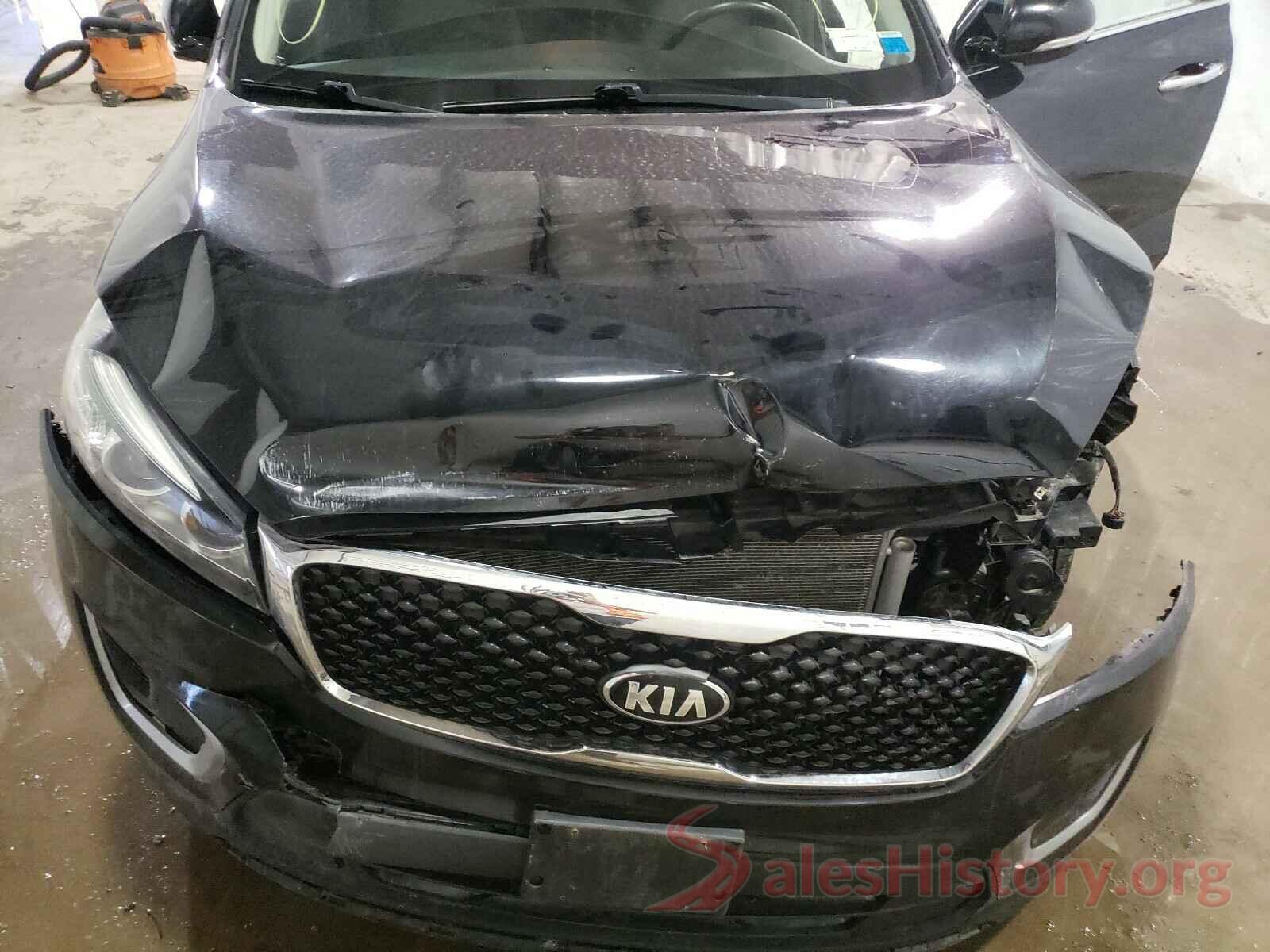 5XYPGDA3XHG321432 2017 KIA SORENTO