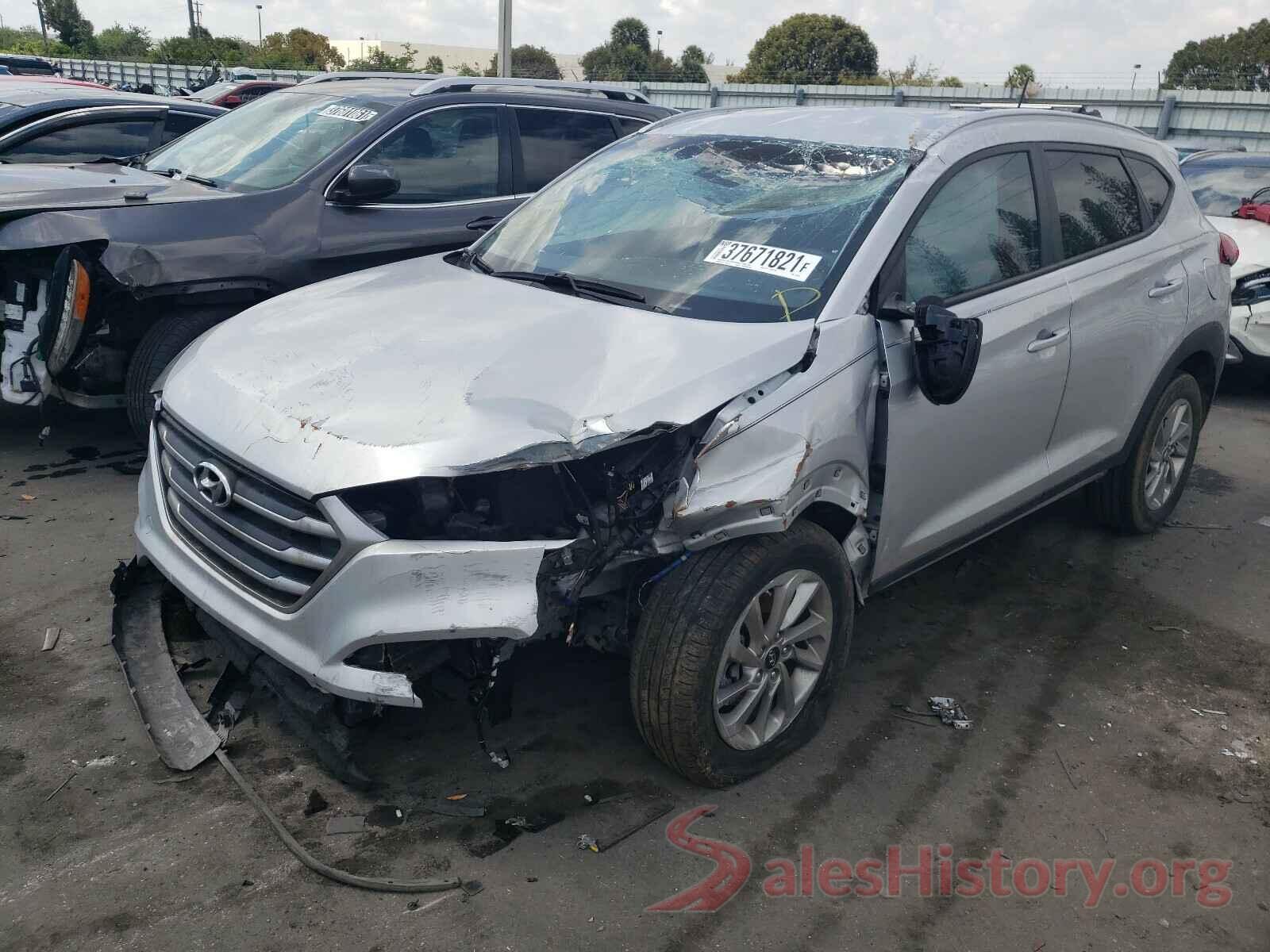 KM8J33A47HU263424 2017 HYUNDAI TUCSON