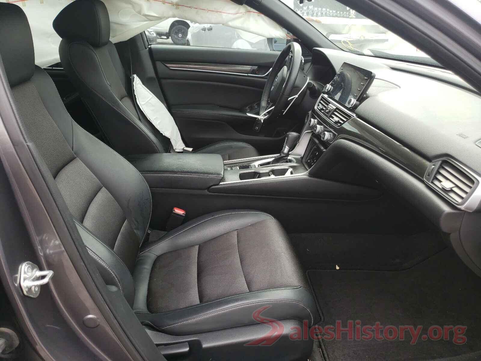 1HGCV1F33JA020133 2018 HONDA ACCORD