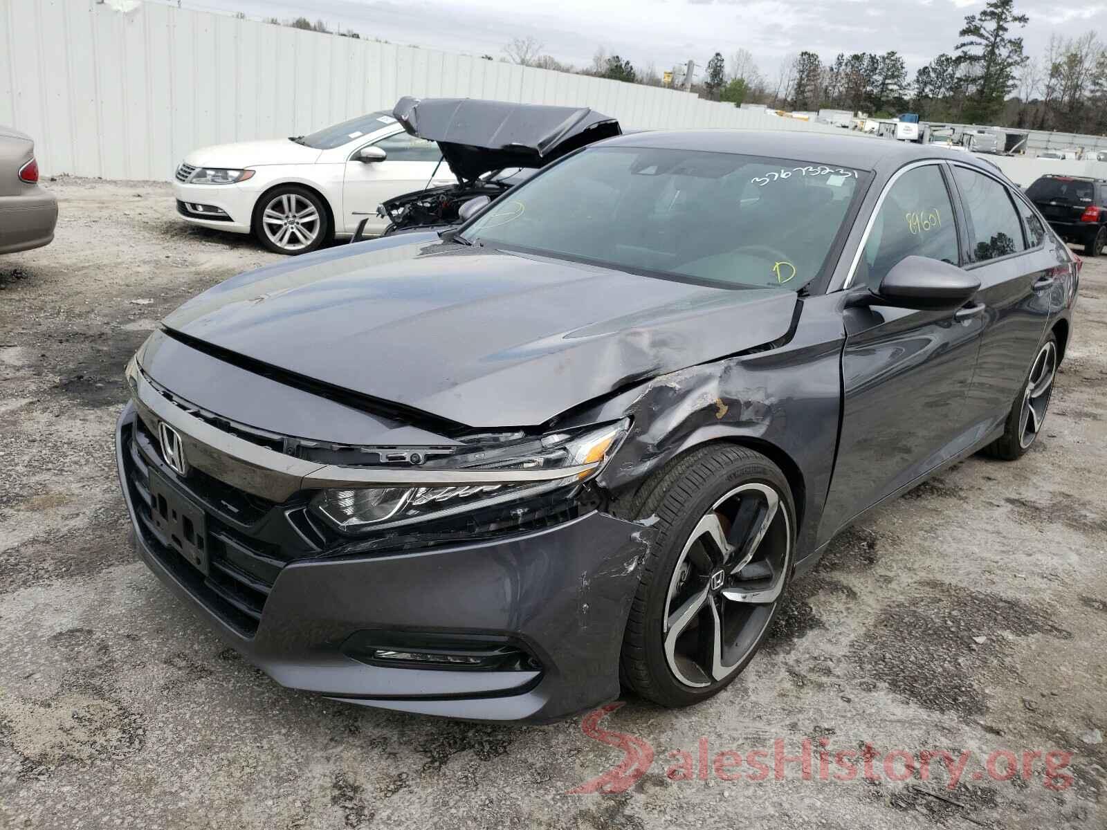 1HGCV1F33JA020133 2018 HONDA ACCORD